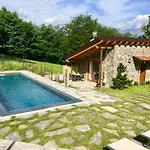 Tenuta Pozzi Alpesi faház *